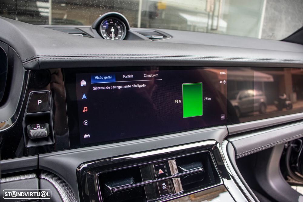 Porsche Panamera 4 E-Hybrid - 31