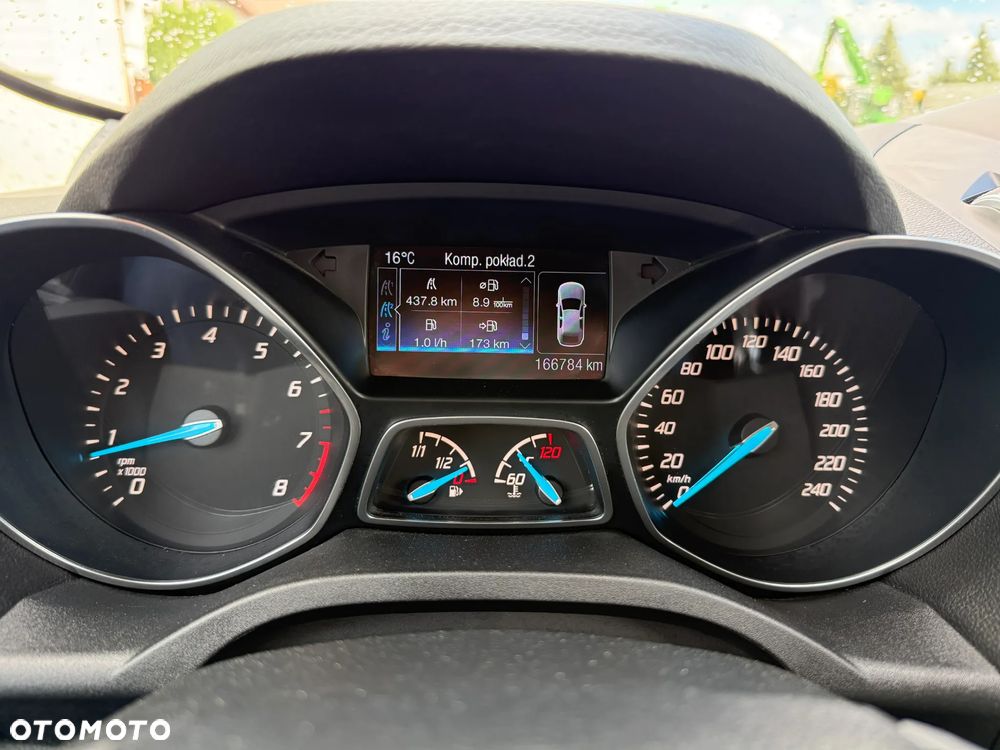 Ford Kuga 1.5 EcoBoost 2x4 Titanium - 15
