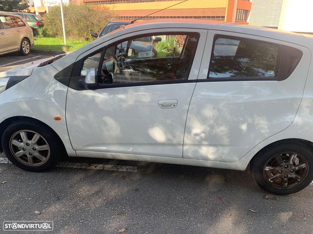 Chevrolet Spark 1.0 LS Bi-Fuel - 2