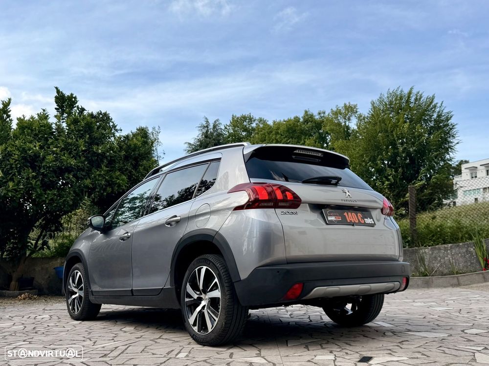Peugeot 2008 1.2 PureTech Allure Pack - 11