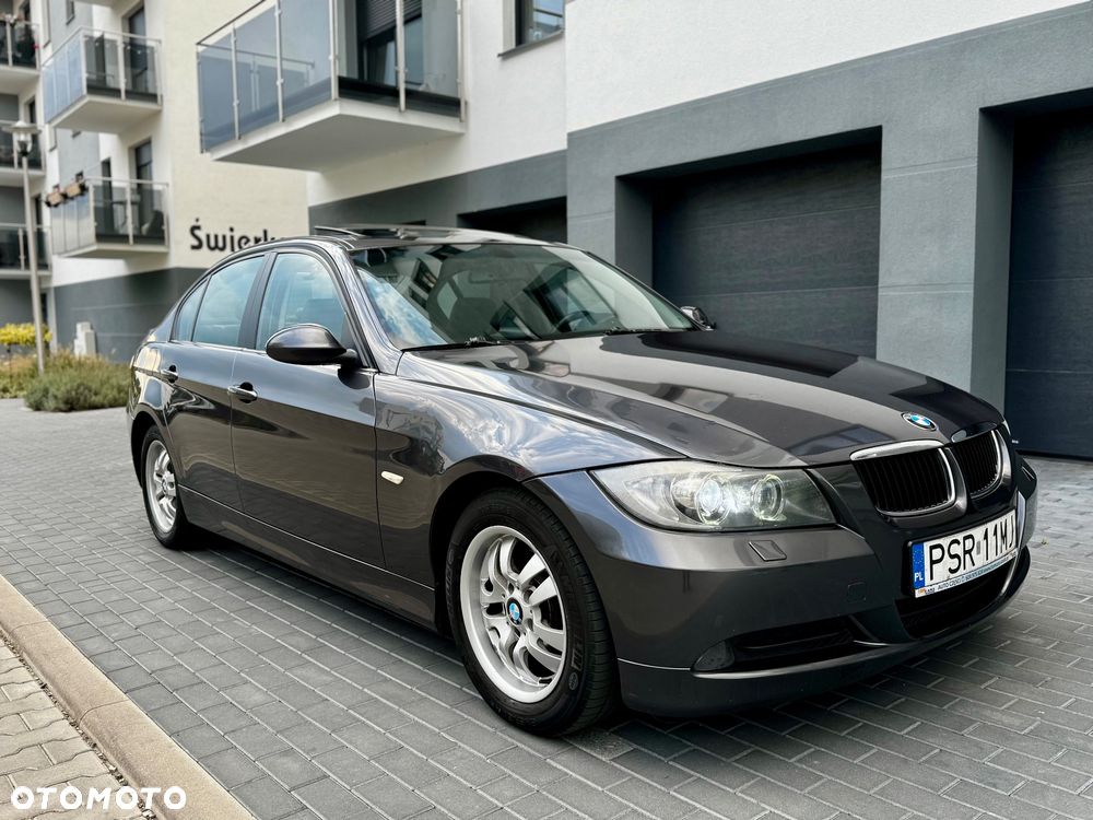 BMW Seria 3 318d - 1