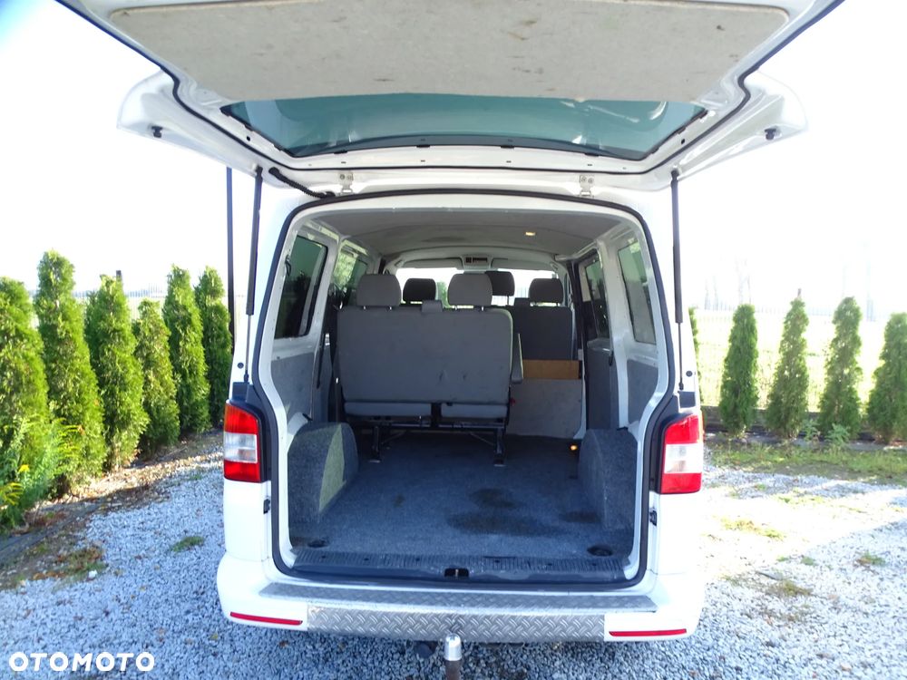 Volkswagen Transporter - 28