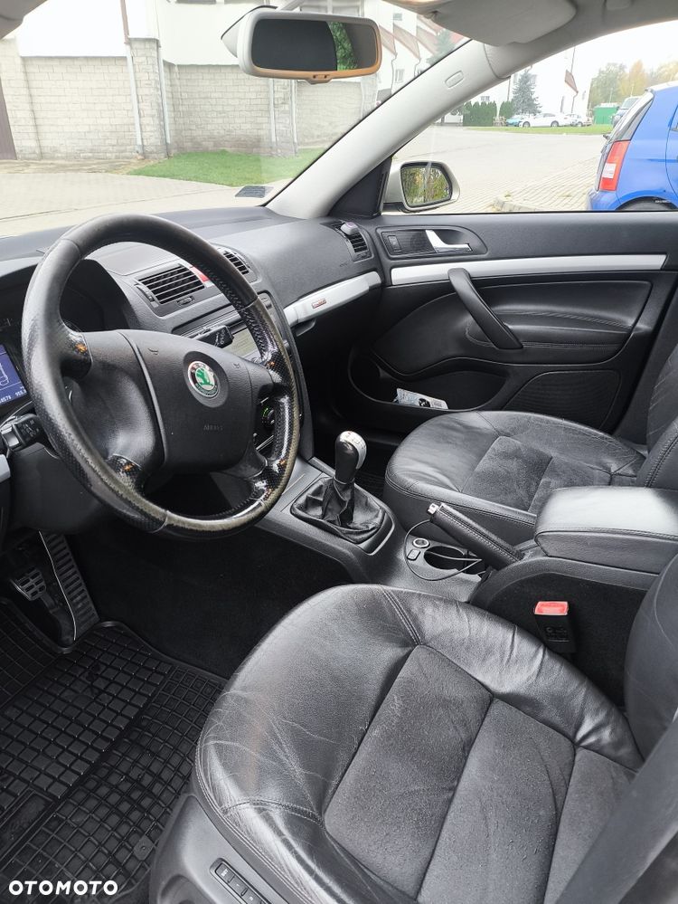 Skoda Octavia - 5