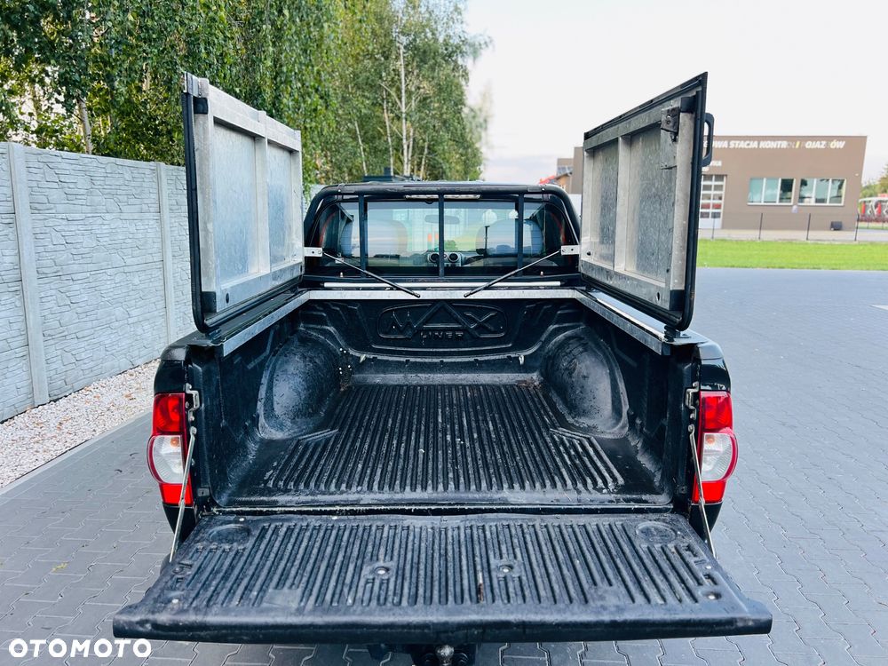 Isuzu D-Max 3.0d DC LS - 17