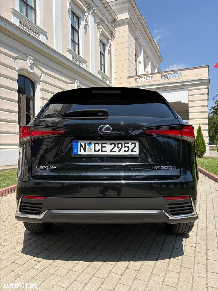 Lexus Seria NX 300h Style Edition - 9