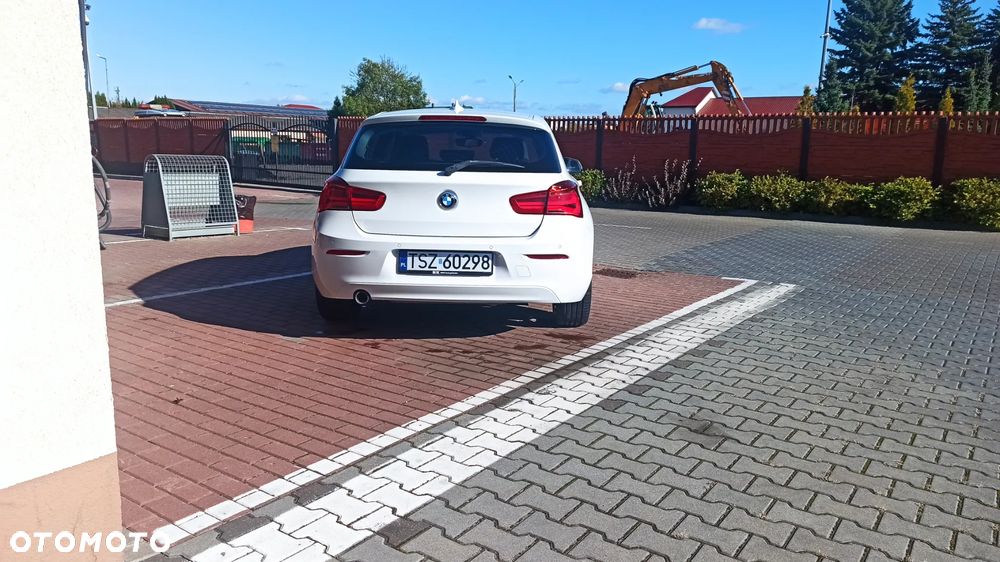 BMW Seria 1 118i Edition Metropolitan - 6