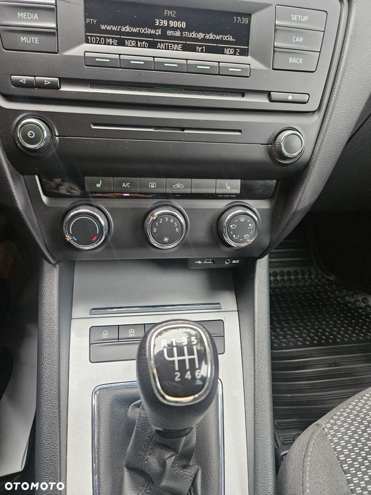 Skoda Octavia 2.0 TDI Elegance - 28