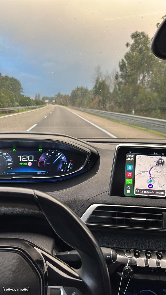 Peugeot 3008 PureTech 130 Stop & Start GPF Allure - 14