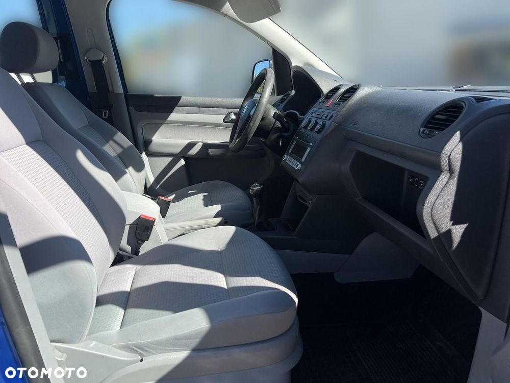 Volkswagen Caddy - 15