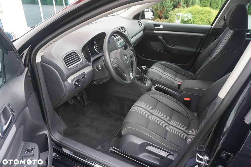 Volkswagen Golf 1.6 TDI DPF MATCH - 15