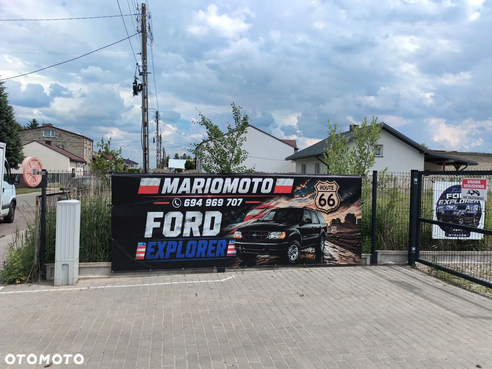Ford Explorer - 8