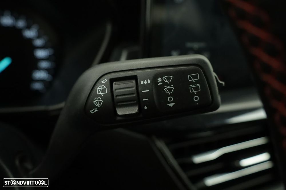 Ford Focus SW 1.0 EcoBoost MHEV ST-Line Aut. - 18