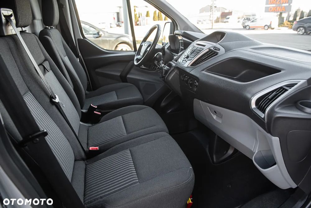 Ford Transit Custom - 20