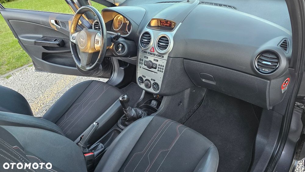 Opel Corsa 1.2 16V Color Edition - 15
