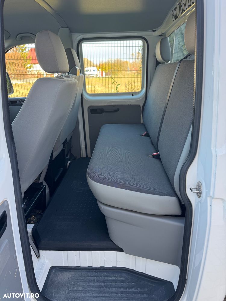 Volkswagen Transporter - 7