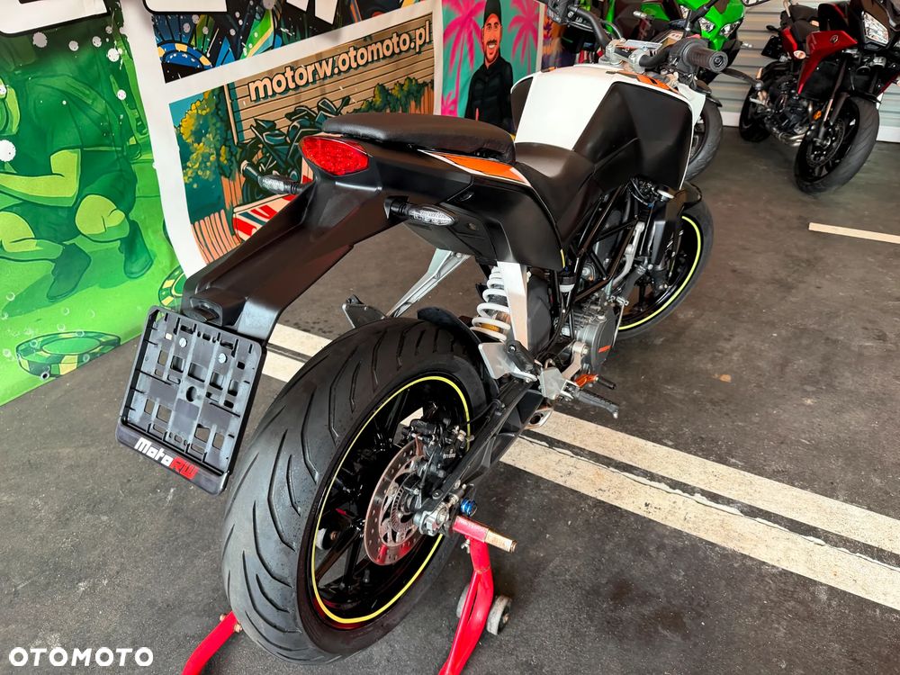 KTM Duke - 20