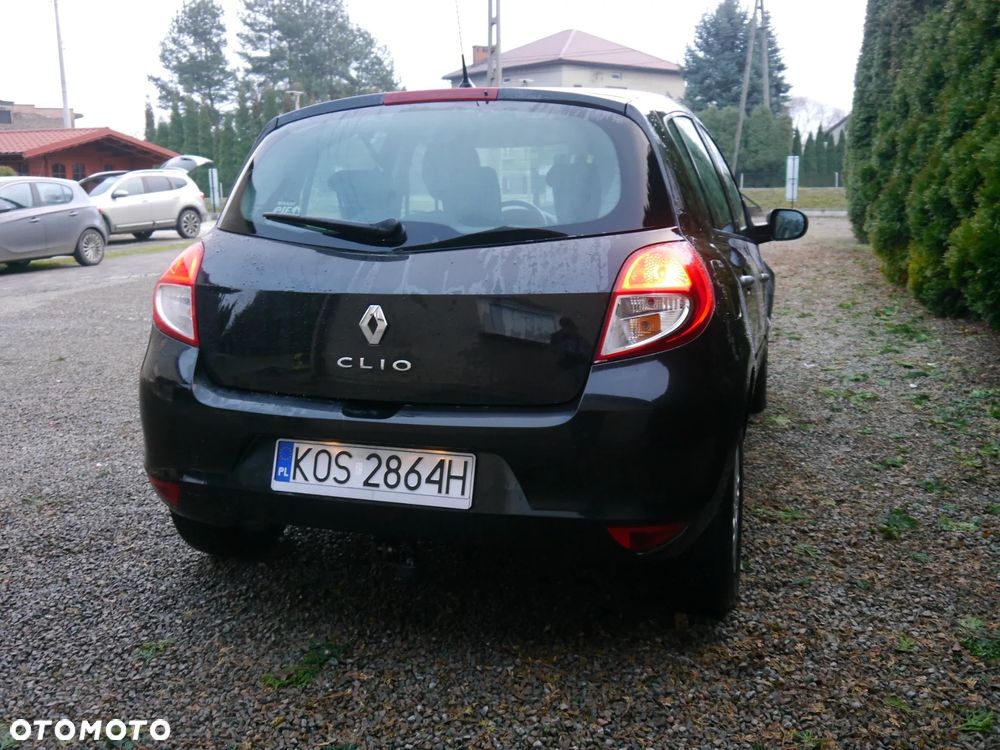 Renault Clio 1.2 16V 75 Dynamique - 6