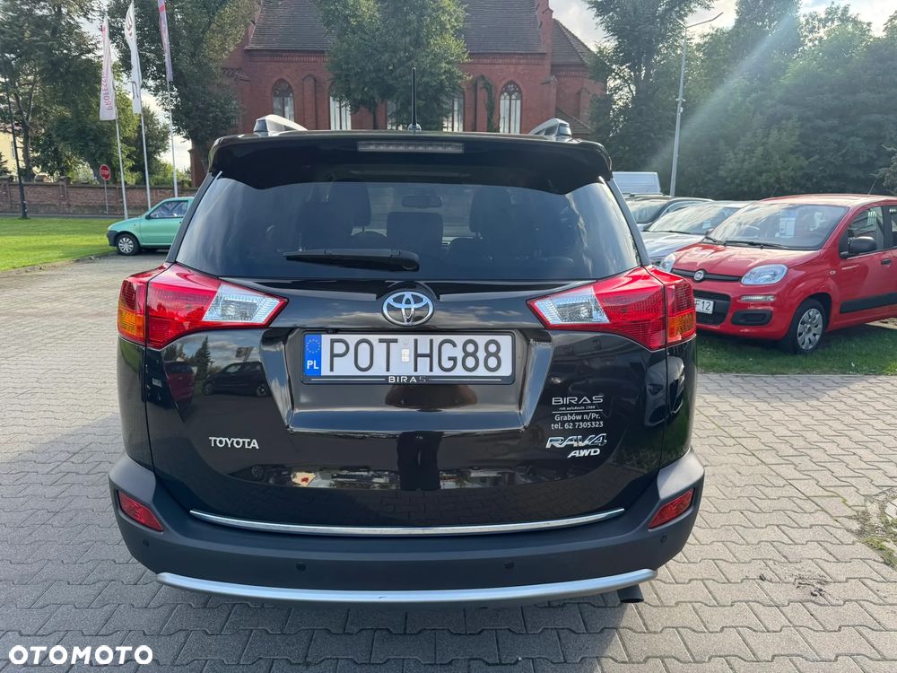 Toyota RAV4 2.0 D-4D Premium 4x2 - 16