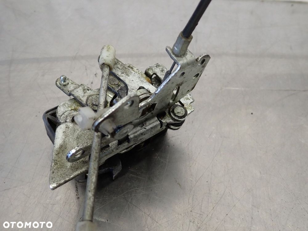 ZAMEK LEWY PRZÓD DRZWI SKODA FAVORIT - 4