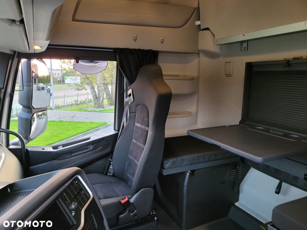 Iveco AS440ST/P - 6