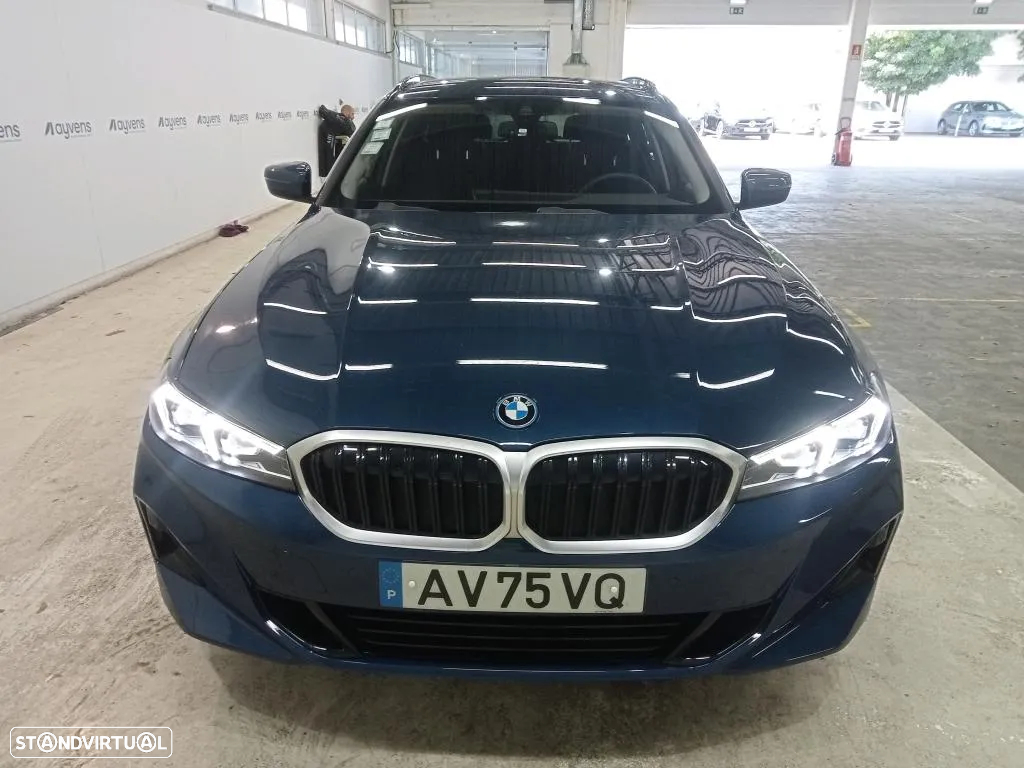 BMW 320 e Touring Auto - 5