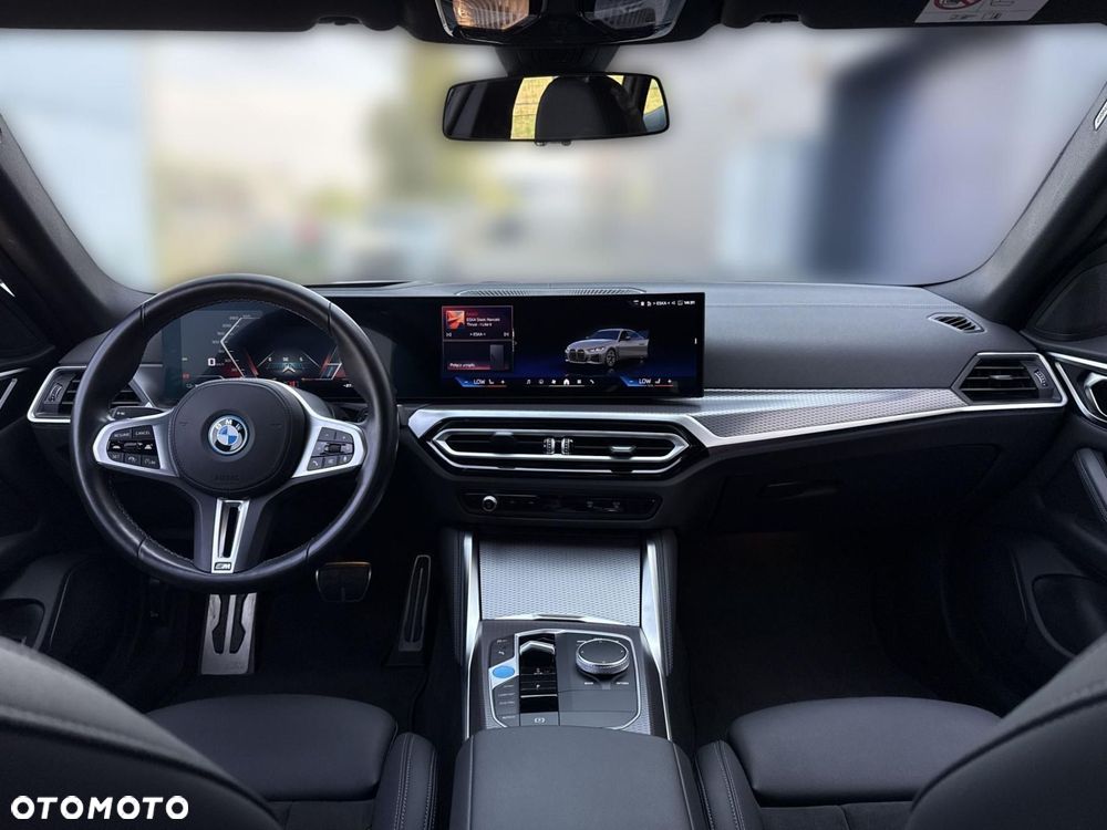 BMW i4 - 6
