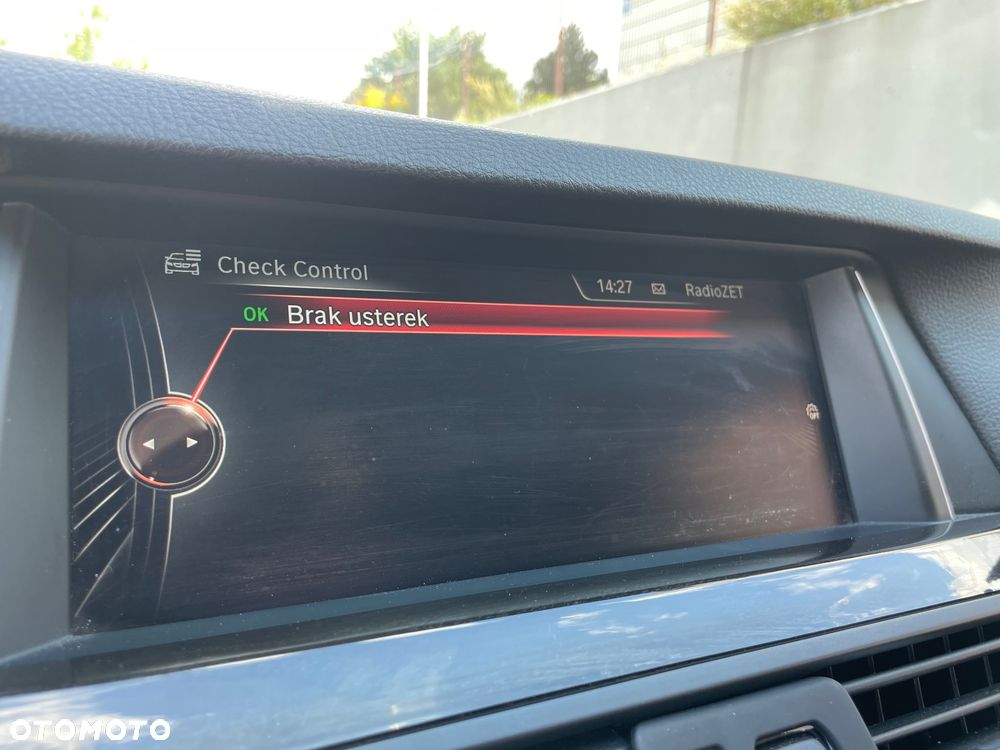 BMW Seria 5 528i - 17