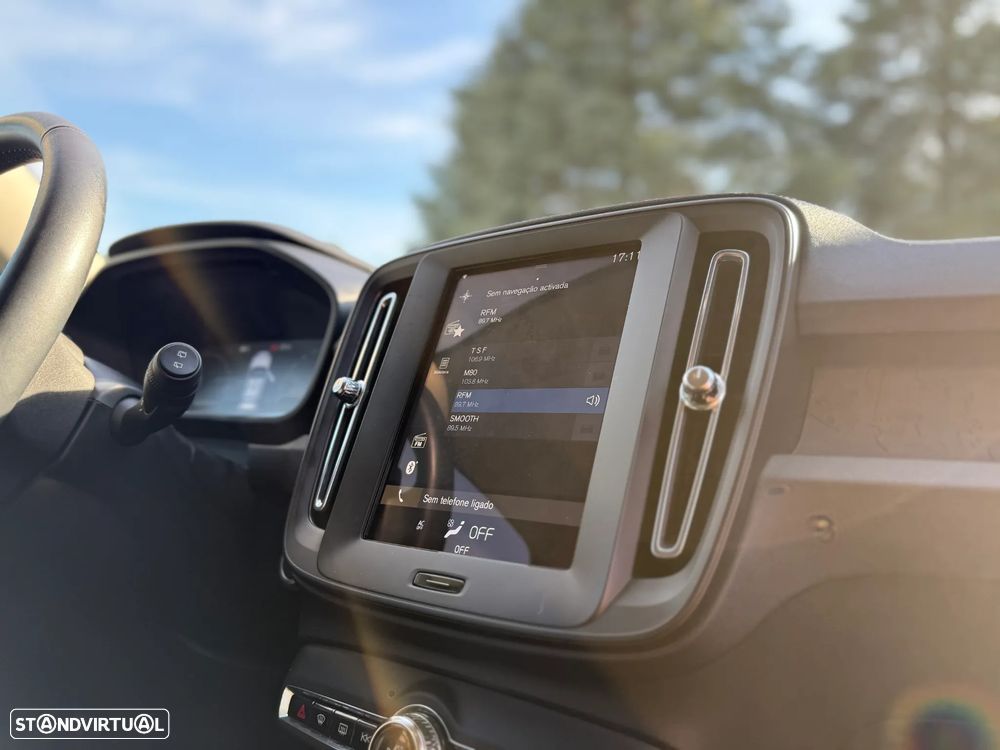 Volvo XC 40 1.5 T2 Momentum - 17