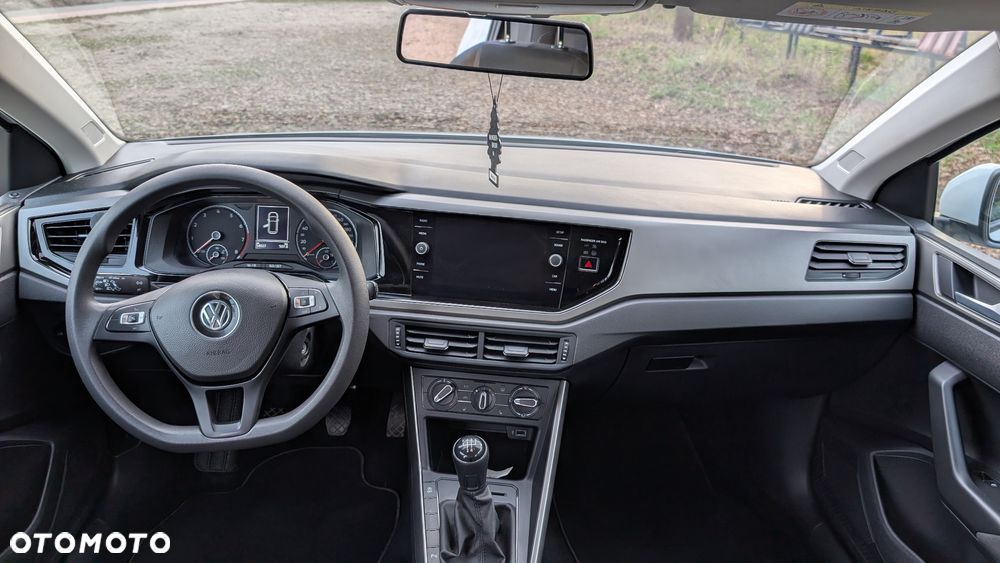 Volkswagen Polo 1.0 Comfortline - 11