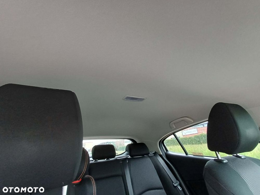 Mazda 3 2.0 Skymotion - 12