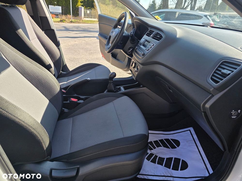 Hyundai i20 1.2 Comfort - 16