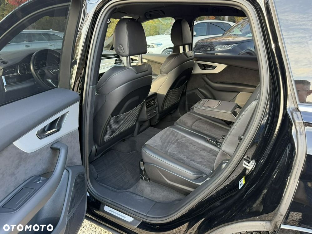 Audi Q7 45 TDI quattro tiptronic S line - 12