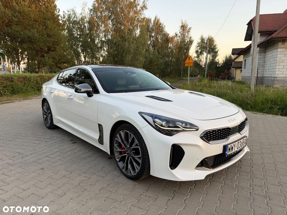 Kia Stinger 3.3 T-GDI V6 GT AWD - 10
