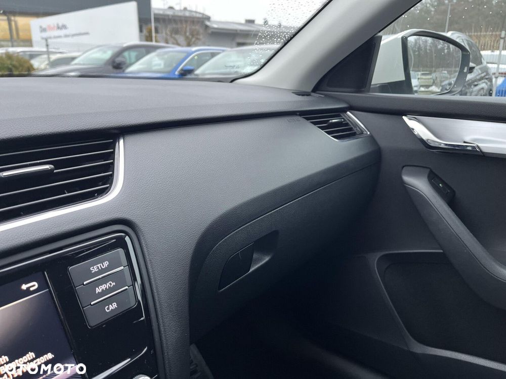 Skoda Octavia 1.6 TDI SCR Ambition - 29
