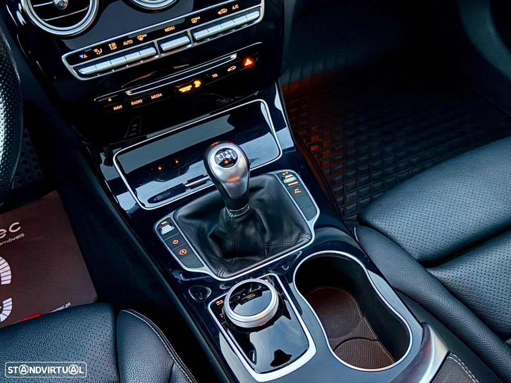 Mercedes-Benz C 180 d AMG Line - 46