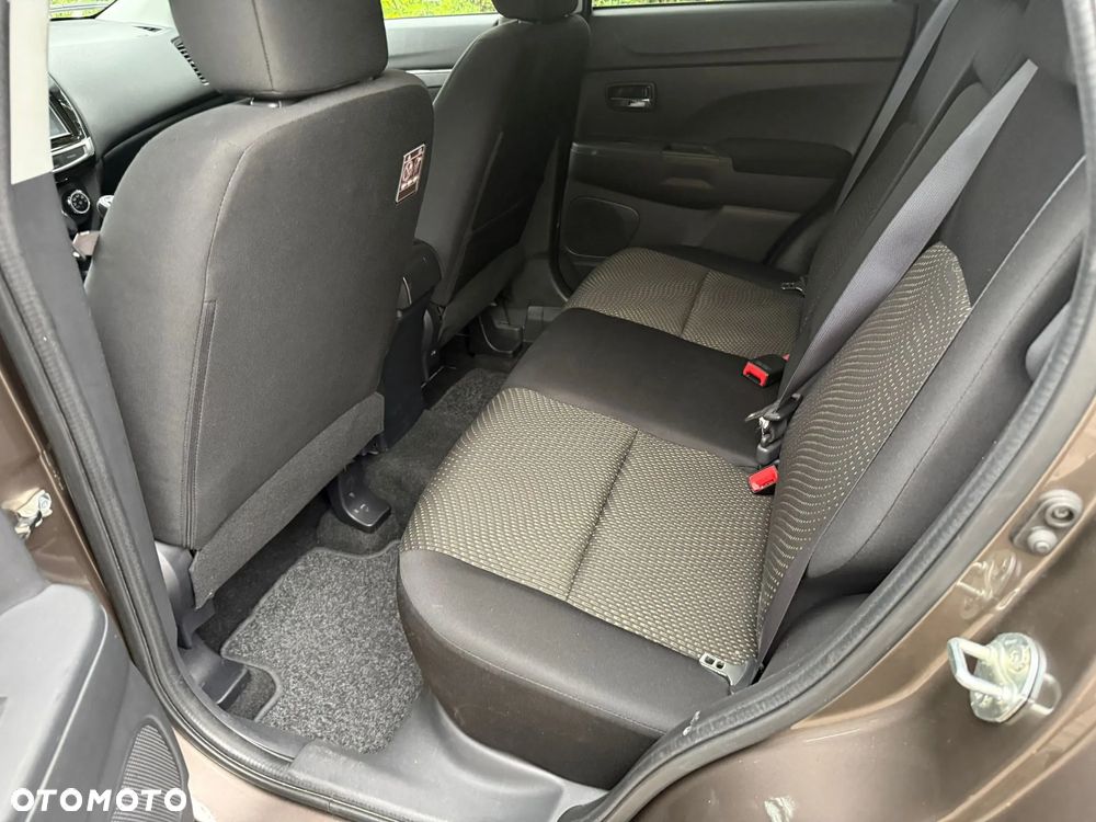 Mitsubishi ASX 1.6 2WD Plus - 9