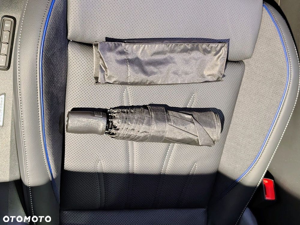 Volkswagen Passat - 34