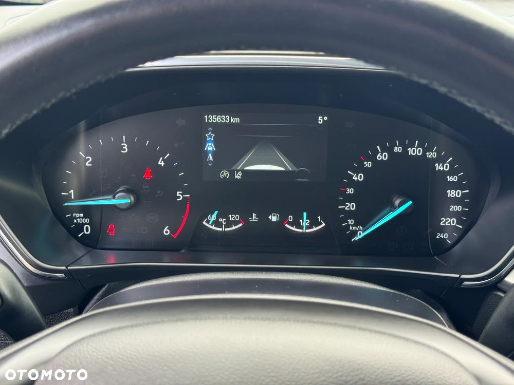 Ford Focus 1.5 EcoBlue Titanium - 13