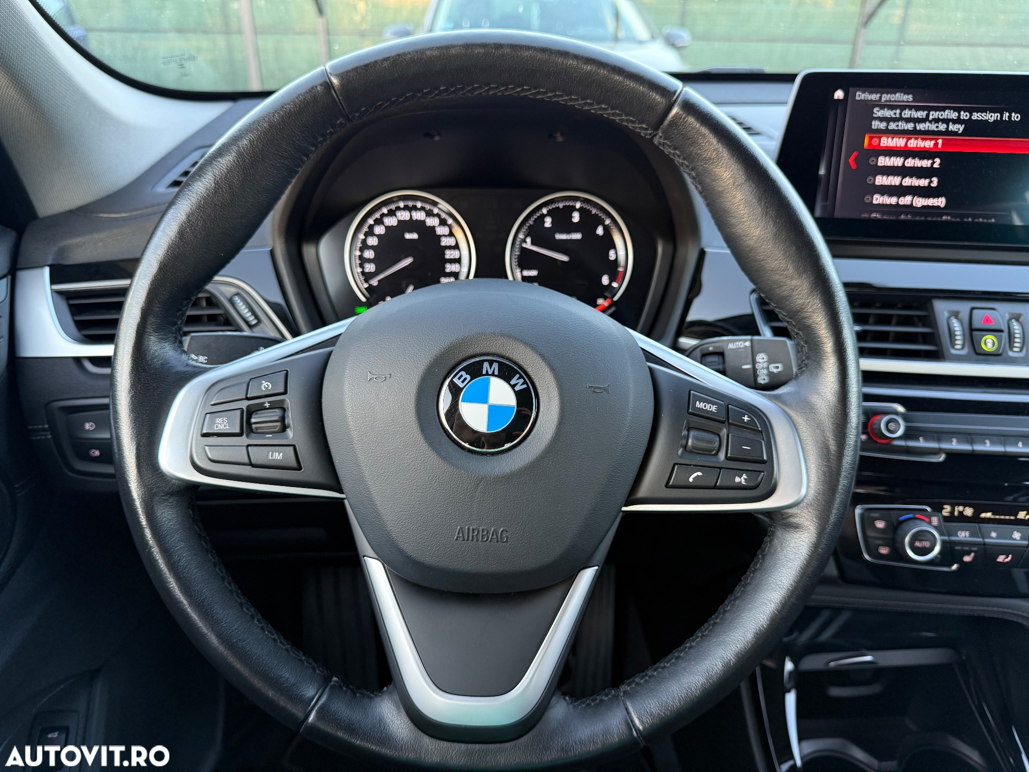 BMW X1 xDrive20d AT - 26