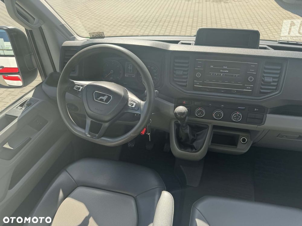 MAN TGE 3.140 DOKA 4X2 7-osobowa - 18