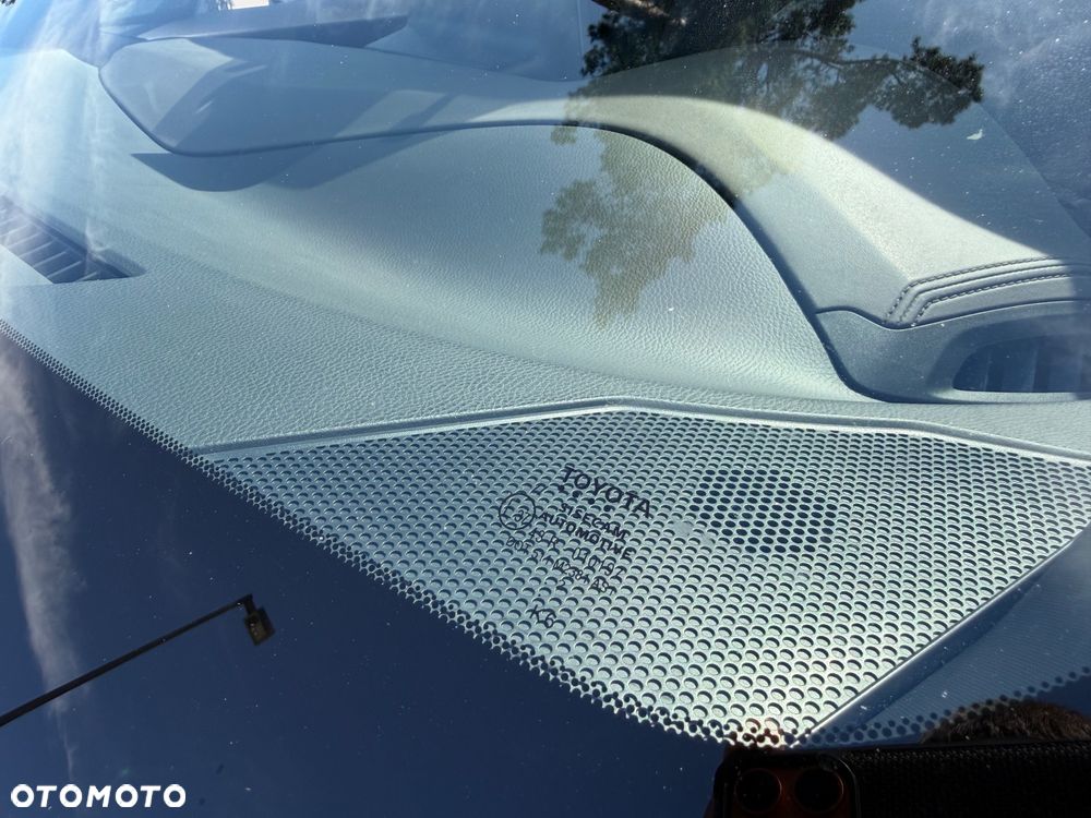 Toyota C-HR 2.0 Hybrid Style - 32