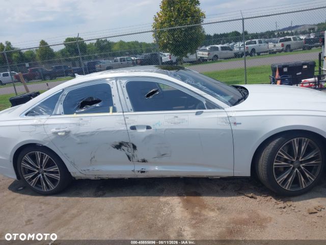 Audi A6 Avant 3.0 TFSI quattro S tronic - 13