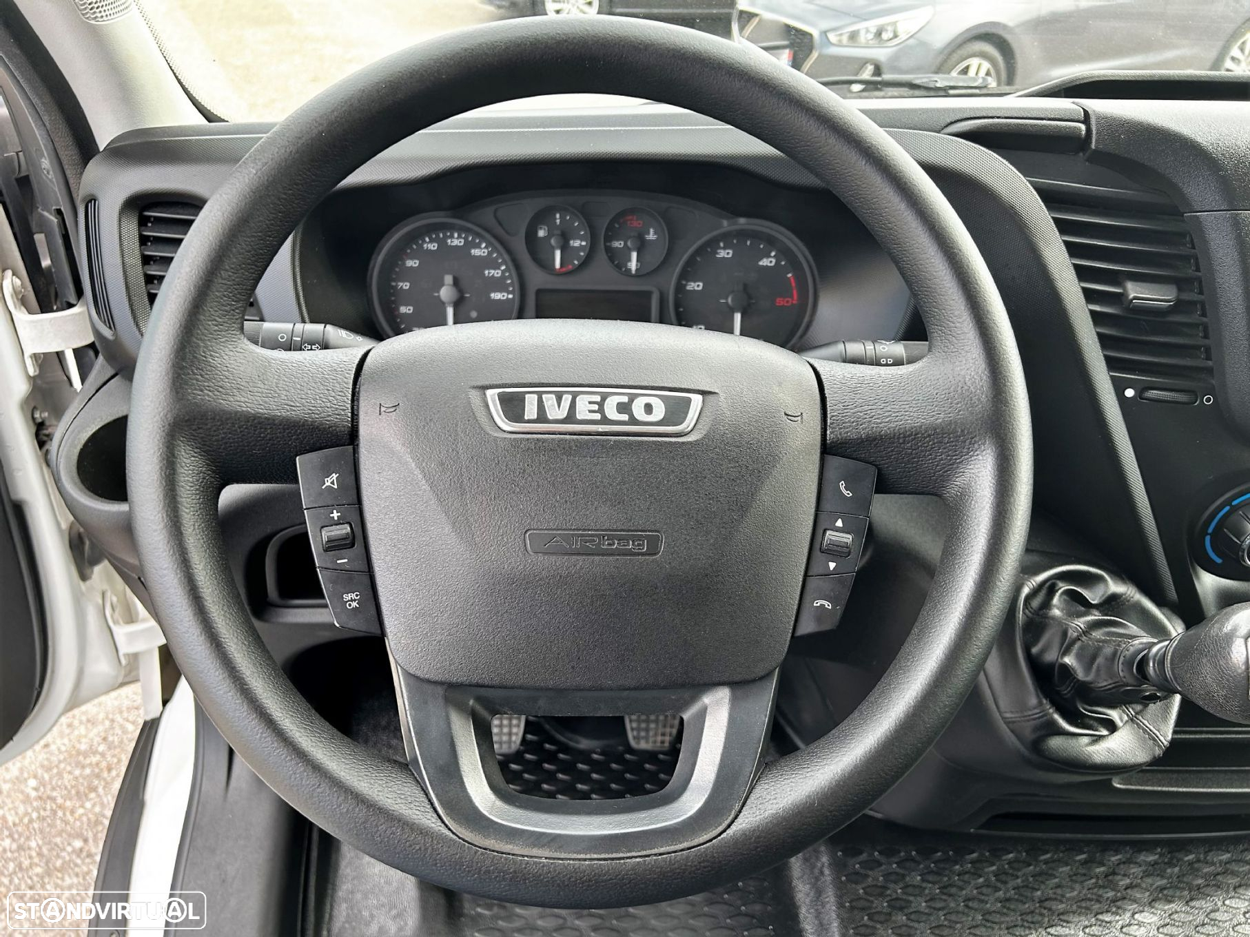 Iveco Daily 2.3 35C14 3000 CD - 14