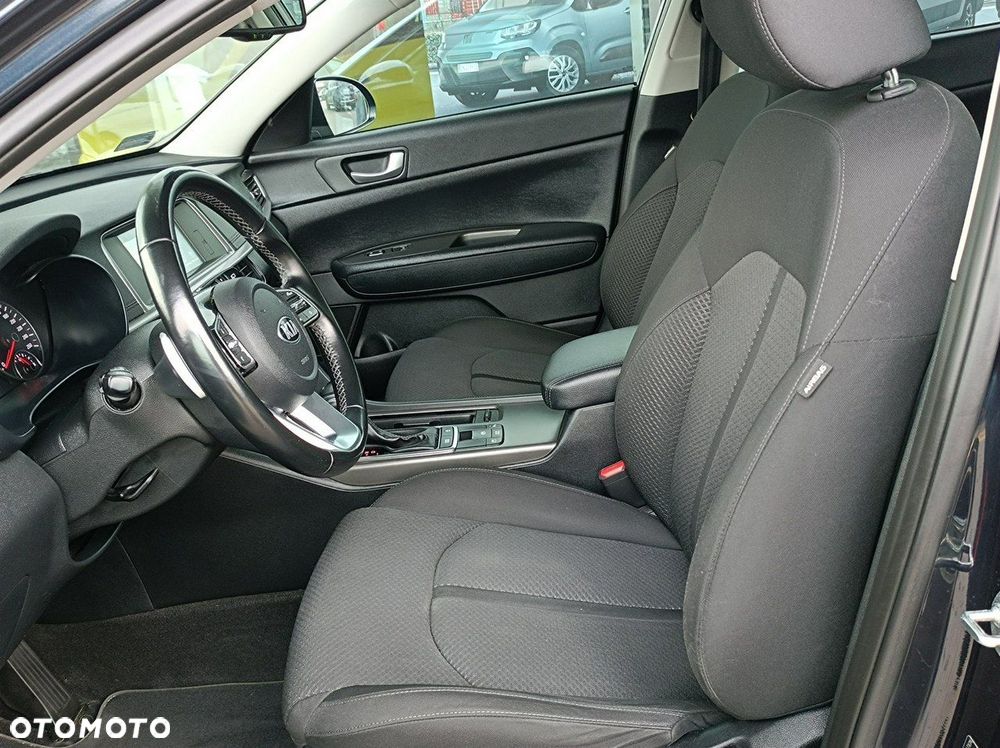 Kia Optima - 14