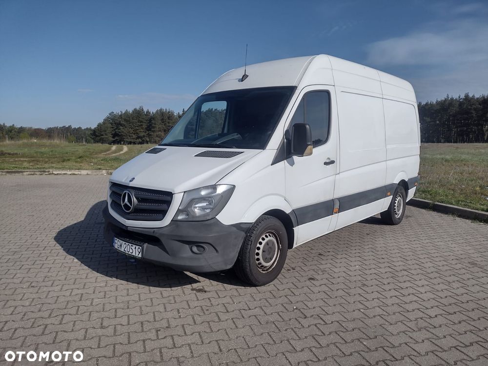 Mercedes-Benz Sprinter - 10