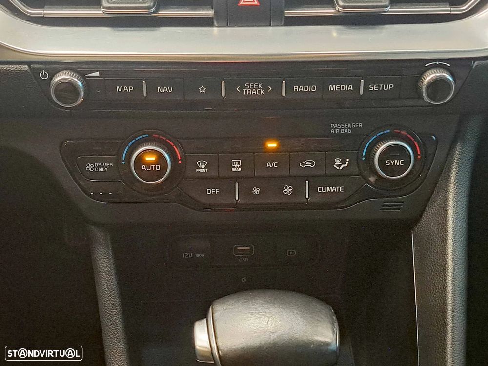 Kia Niro 1.6 GDi HEV Drive - 17