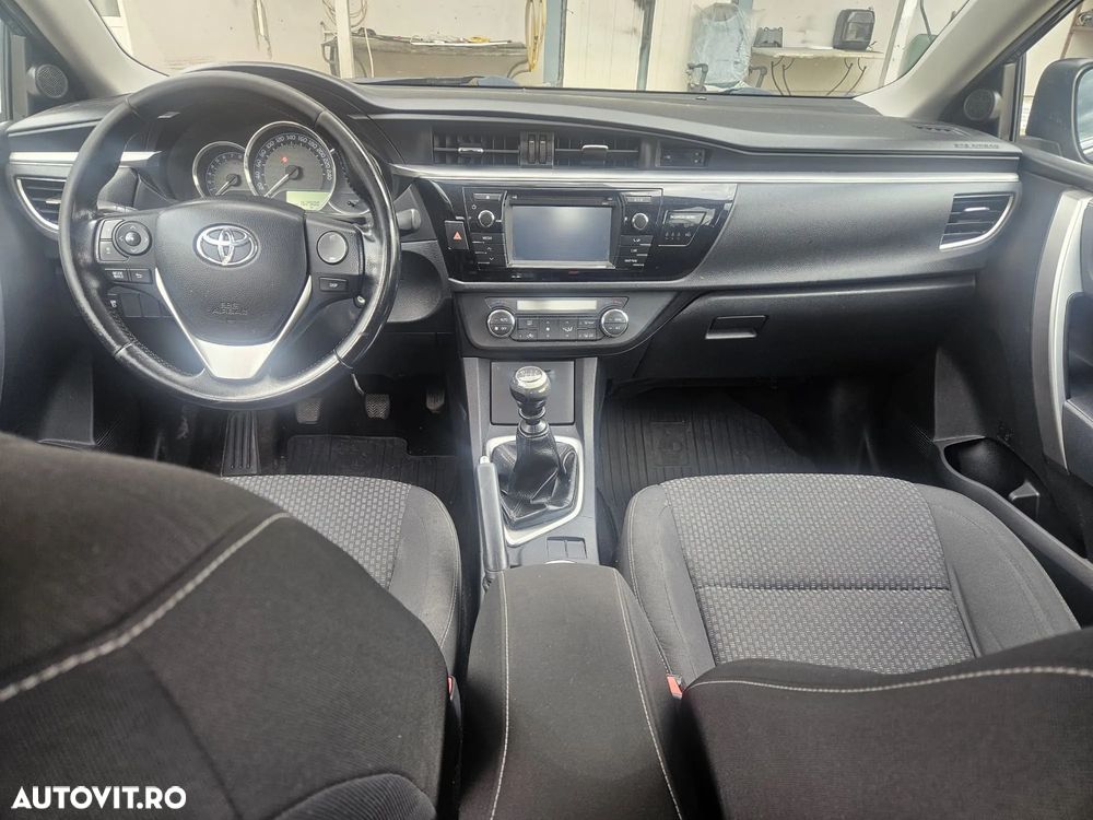 Toyota Corolla 1.6 Valvematic Luna - 5