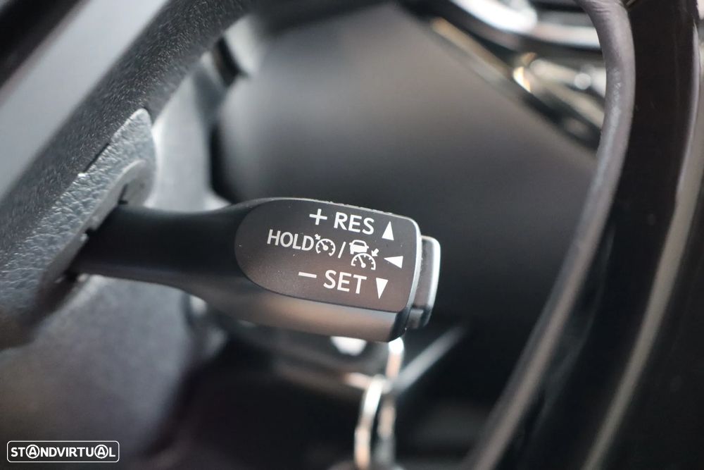 Toyota C-HR 1.2T Active - 23
