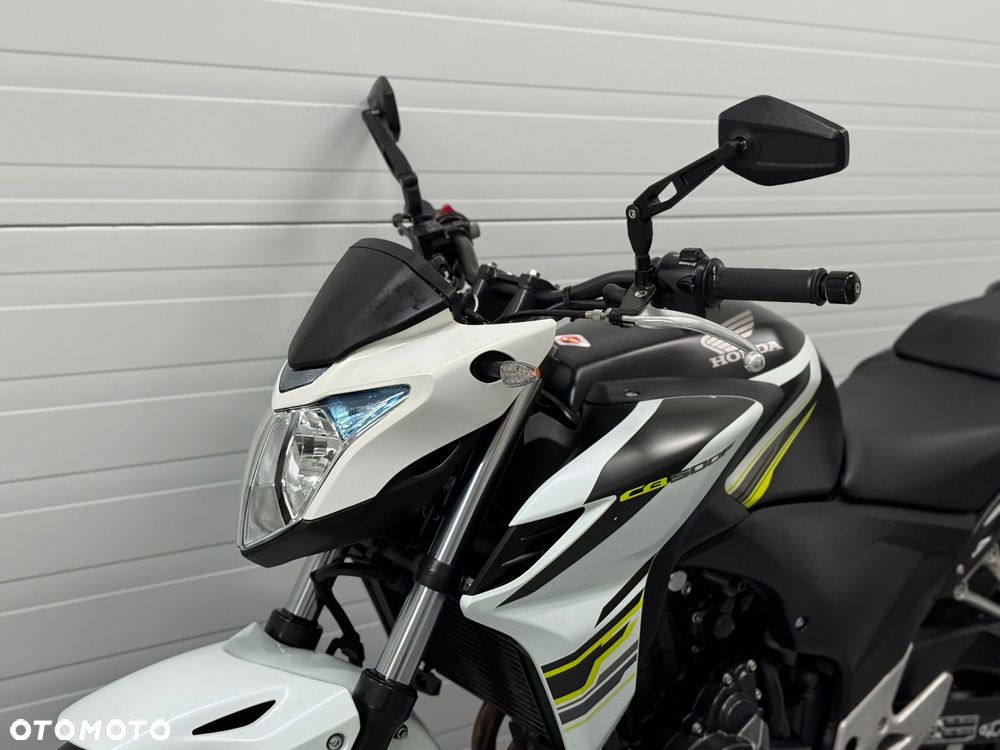 Honda CB - 18