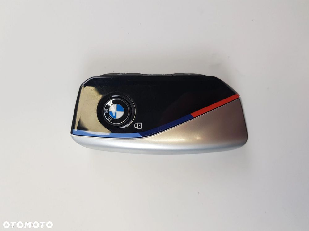 PILOT BMW M-PAKIET 433,92Mhz G05 G06 G07 U06 U10 U11 5B3E8D7 - 2